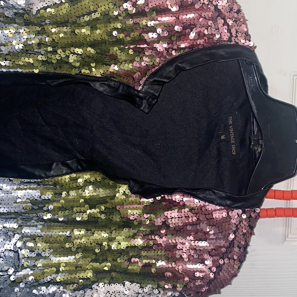 Jacket - Picture 2 of 6